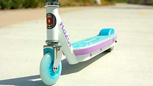 Paspirtukas Razor Party Pop Scooter, Baltas