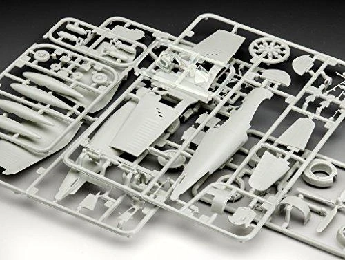 Revell F4U-4 Corsair 1/72 – plastikinis lėktuvo surinkimo rinkinys