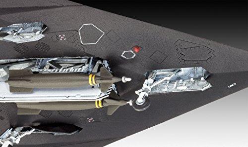 Revell Lockheed F-117A Nighthawk 1/72 plastikinis surinkimo modelis