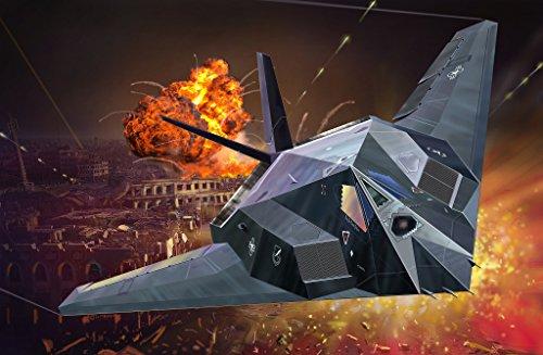 Revell Lockheed F-117A Nighthawk 1/72 plastikinis surinkimo modelis