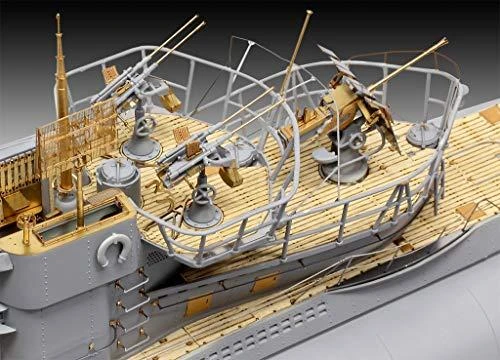 Revell vokiečių povandeninis laivas Type VII C/41 1:72 rinkinis