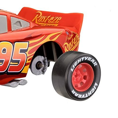 REVELL Rinkinys Cars 3 McQueen su šviesomis, 07813