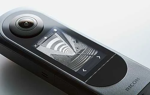 RICOH THETA X