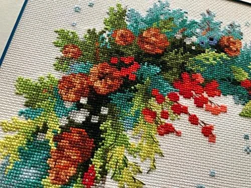 RIOLIS – Create It Yourself – Siuvinėjimo rinkinys „Vainikas su eglišakėm“ 1603 (30x30 cm)