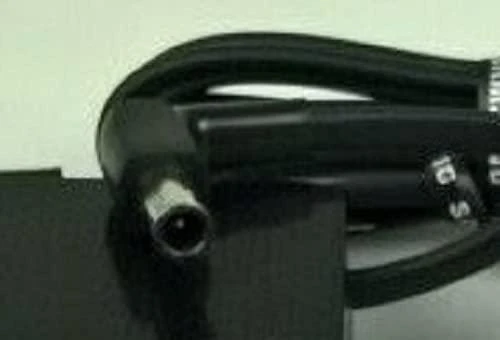Nešiojamojo kompiuterio maitinimo adapteris Samsung Dc Vss A Dc14V Ac100-240V