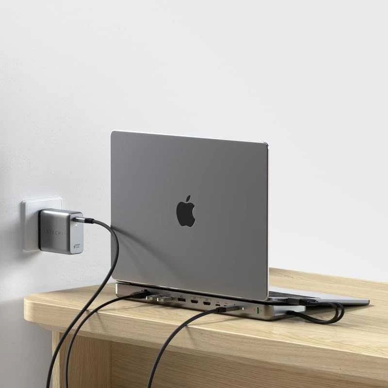 Satechi USB-C dviejų dokų stovas