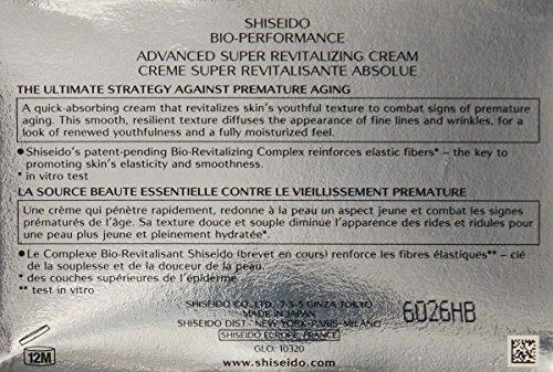 „Shiseido Bio-Performance Revitalising Day Kreminis“ veidui, 50 ml