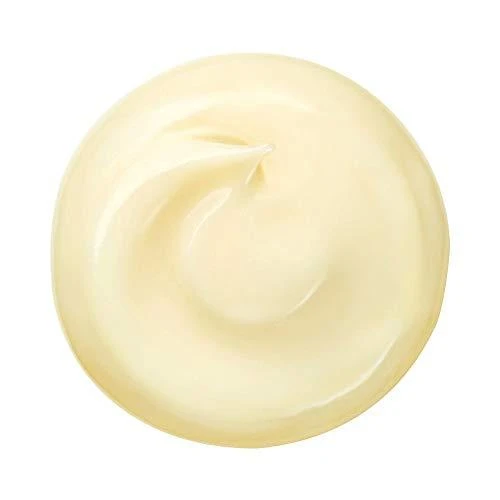 „Shiseido Benefiance“ raukšles lyginantis praturtintas dieninis veido kremas nuo raukšlių, 50 ml