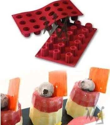 Silikomart silikoninė forma mini kanelėms 18dalių(d3,5xh3,5cm)