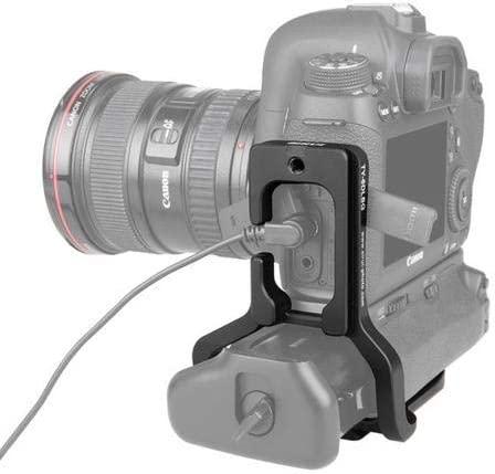„Szybkozłączka Sirui Sirui Quick Release Plate TY-6D LBG” – tai tekstas, kuriame yra prekės ženklo pavadinimas ir modelio kodas, todėl verčiu tik tą dalį, kurią reikia: „Szybkozłączka” – tai „greito atjungimo plokštelė” arba „greito fiksavimo plokštelė”. Kadangi tekstas yra pavadinimas, o jame yra gamintojo pavadinimas (Sirui) ir modelio kodas (TY-6D LBG), kurie nekeičiami, vertimas būtų: **Sirui greito atjungimo plokštelė TY-6D LBG**