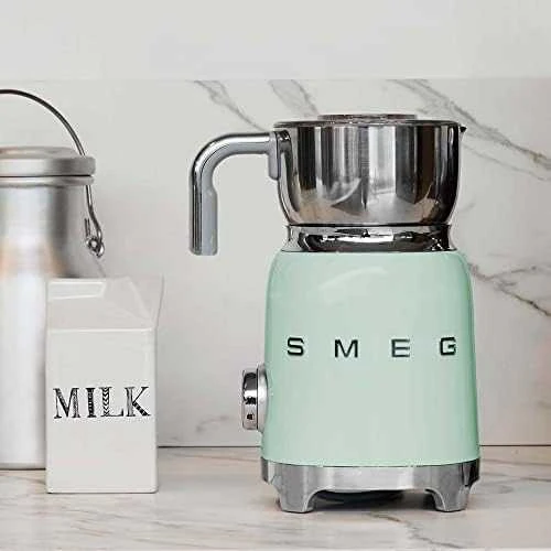 Pieno putų plakiklis SMEG MFF11PGEU