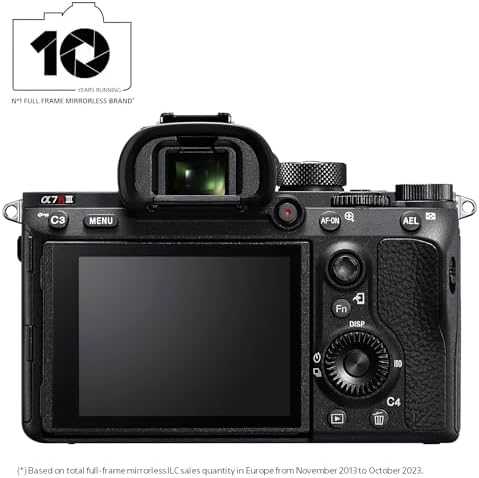 Sony ILCE-7RM3A A7R III su 35 mm viso kadro vaizdo jutikliu | Sony | Kamera su 35 mm viso kadro vaizdo jutikliu | ILCE-7RM3A Alpha 7R III | Veidrodinis fotoaparato korpusas | 42,4 MP | ISO jautrumas (maks.) 102400 | „Ekrano“ įstrižainė 3,0 colių
