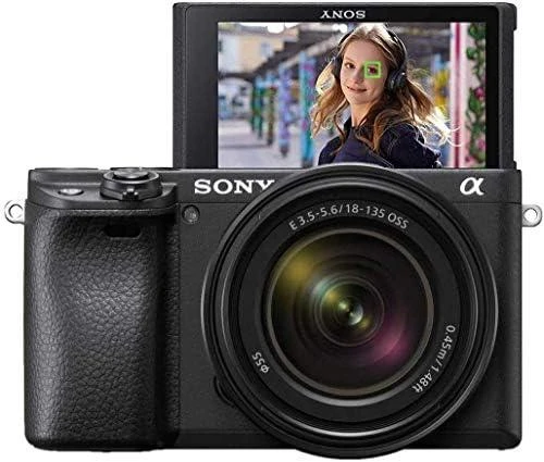 Sony α 6400 + SEL18135 MILC 24,2 MP CMOS 6000 x 4000 pikseliai Juoda
