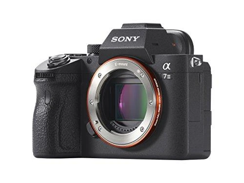 Objektyvas Sony α 7 III + 28-70mm MILC 24,2 MP CMOS 6000 x 4000 pikseliai Juoda