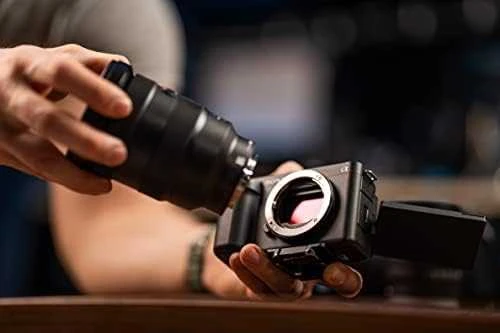 Sony ZV-E1 FF veidrodinė vaizdo įrašų kamera su 28–60 mm objektyvu | Sony