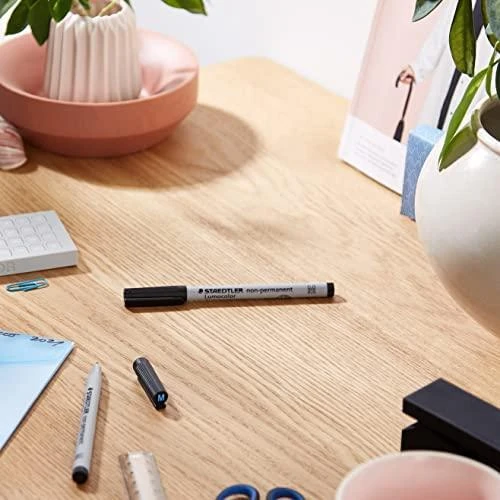 Staedtler STAEDTLER Folienstift Lumocolor non-perm M juodas 10 Stück
