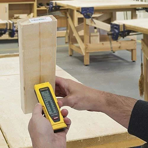Drėgmes matuoklis Stanley 0-77-030