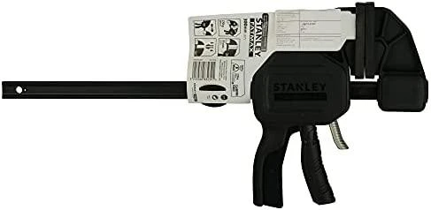 Stanley Tools FatMax XL paleidimo gnybtas 300 mm, STA083239 Stanley Tools FatMax XL trigerinis gnybtas turi tvirtą, termiškai apdorotą plieninį I sijos strypą, kuris užtikrina ilgalaikį tvirtumą ir patvarumą. Įrengtos nuimamos, minkštos žandikaulio plokštės su grioveliais, kad pagerintų sukibimą, ir įduba strypui ir apvalioms medžiagoms. Žandikaulis gali būti lengvai apverčiamas, kad taptų barstytuvu, nereikalaujant papildomų įrankių.