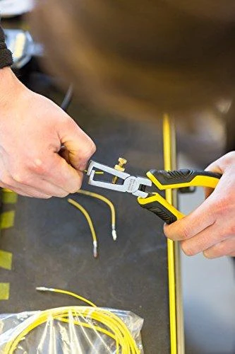 STANLEY CONTROL-GRIP IZOLIACINĖS replės 150mm