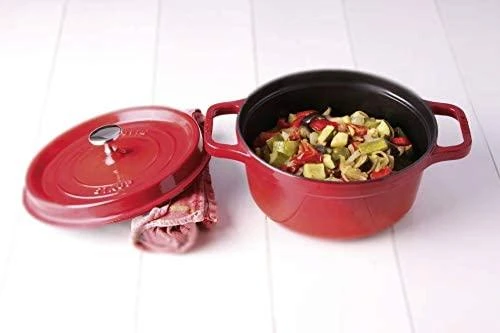 Staub La Cocotte 26cm, apvalus, ketaus, vyšnių raudonas
