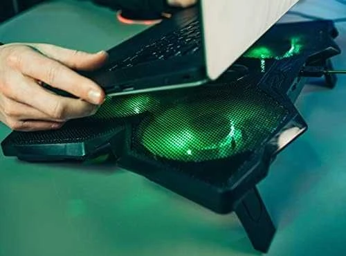 Nešiojamojo kompiuterio aušinimo padėklas, Bora, šviečiantys ventiliatoriai, juoda, SureFire, 4 ventiliatoriai