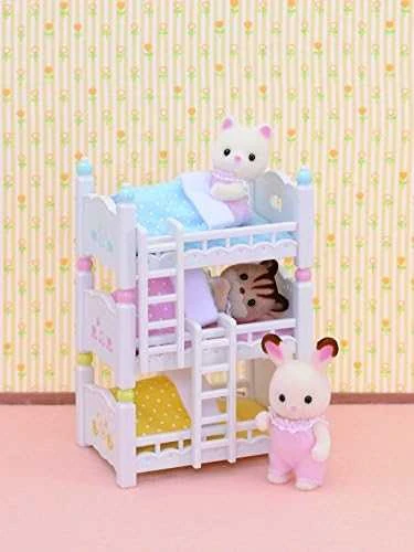 Epoch Sylvanian Families Namelis prie ežero