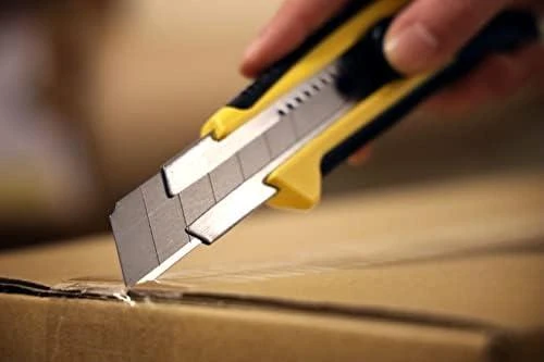 Sustiprintas gumuotas peilis laužomomis 25mm geležtėmis, fiksuojamas ratuku Tajima GRI*L