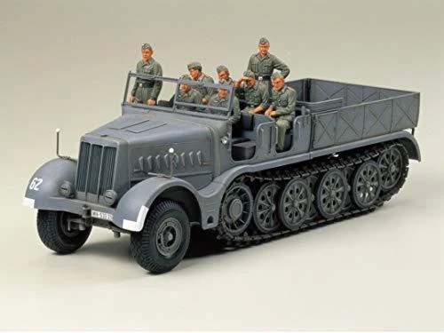 Tamiya Sd.Kfz.9 Famo 18t sunkusis vilkikas 1/35 plastikinis rinkinys
