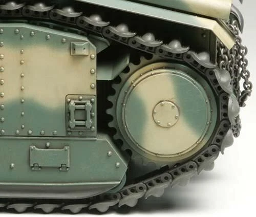 Tamiya prancūzų tankas B1 bis 1/35 plastikinis surenkamas modelis