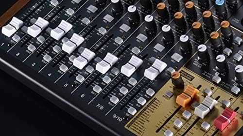 Garso Pultas - Tascam Model 12 12 Kanalų, USB Type-C, Juodas, Medinis
