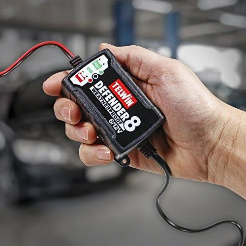 Automatinis akumuliatorių įkroviklis Defender 8 (6-12V), Telwin