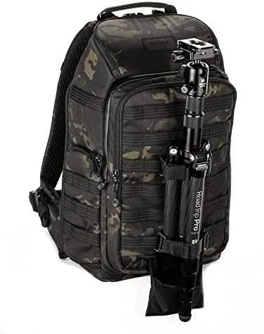 Kameros kuprinė - Tenba Axis v2 20L, talpina 1-2 kameras, 5-7 objektyvus, MultiCam Juodas
