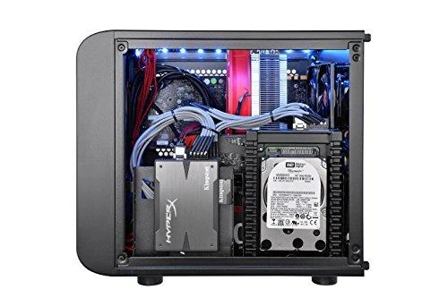 THERMALTAKE Core V1 Mini-ITX Case 2x USB 3.0 ir 1x HD Audio I/O jungtis viršuje, vienas iš anksto įdiegtas 200 mm ventiliatorius