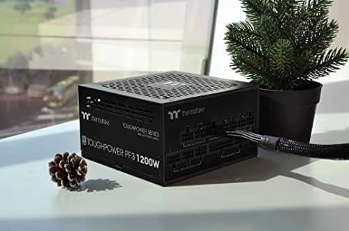 Maitinimo šaltinis Thermaltake Toughpower PF3 1200W Platinum