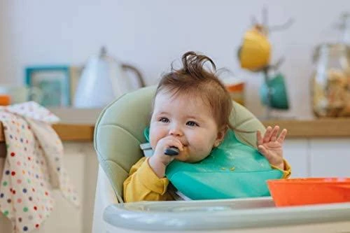 TOMMEE TIPPEE pirmasis maitinimosi šaukštas, mixcolor, 4 mėn+, 5 vnt., 44718920