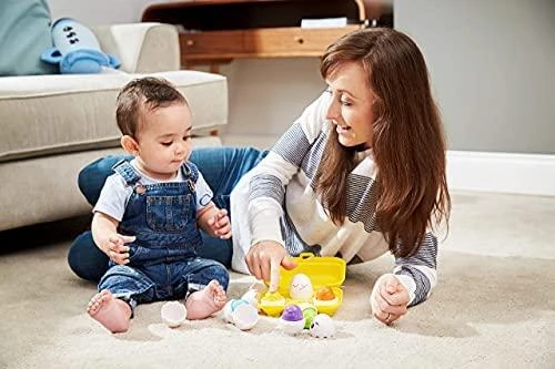 1581 TOMY čiuožykla. spalvingi kiaušiniai