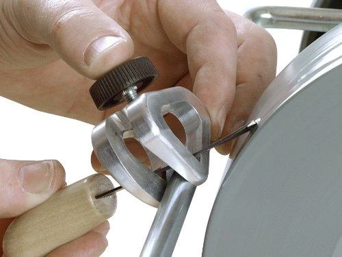 Laikiklis trumpiems drožinėjimo įrankiams Tormek SVS-38