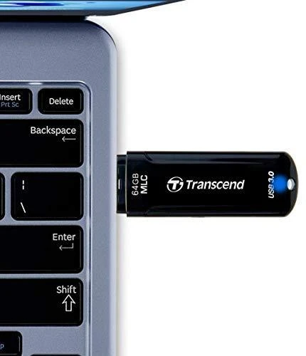 Transcend 64 GB „JETFLASH 750“ USB 3.0 atmintinė – MLC SCHWARZ IN