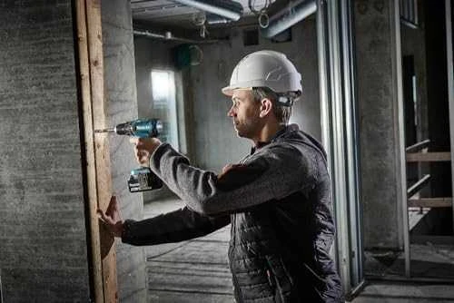 Suktuvas gręžtuvas smūginis 18V DHP485RF3J MAKITA