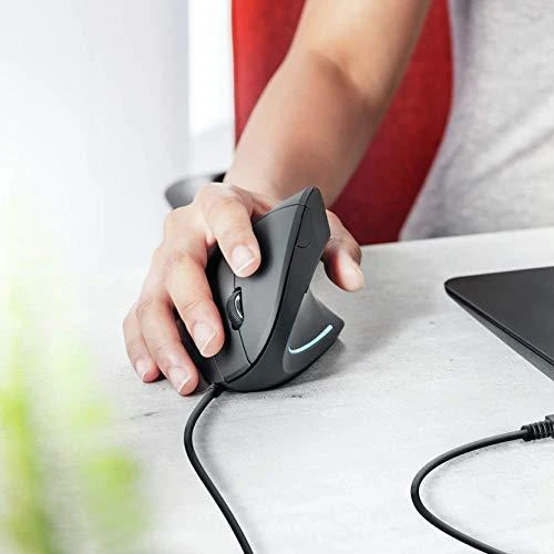 Kompiuterio pelė Trust USB Verto, ergonomiška, juodos spalvos