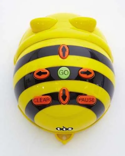 TTS Bee-Bot programuojamas grindų robotas