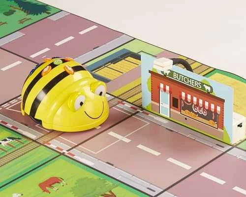 TTS Bee-Bot programuojamas grindų robotas