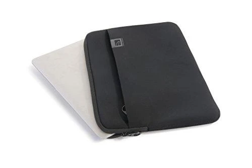 „Tucano Top Second“ dėklas, skirtas „Macbook Pro 13“ (M2/M1/2022–2016) ir „Macbook Air 13“ (M3/M2/2024–2018) kompiuteriams, juodas
