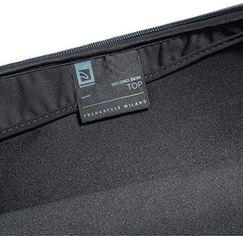 Dėklas Tucano Tucano Top Second Skin - Dėklas MacBook Pro 15 (2018/2017/2016) (tamsiai mėlyna) universalus