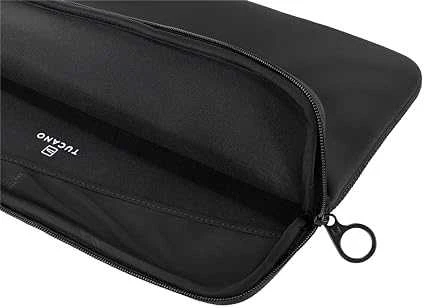 „Tucano Top Second Skin“ 16 colių „Macbook Pro“ juodas