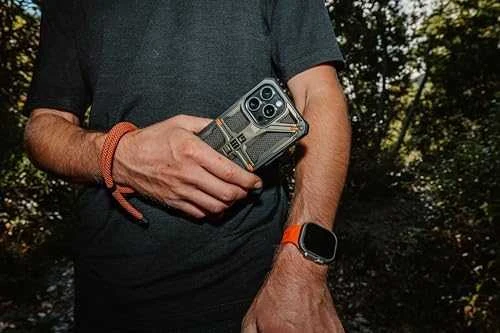 Urban Armor Gear UAG Monarch Apple iPhone 15 Pro Max - dėklas telefonui žalios spalvos kevlar
