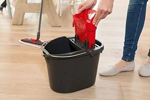 Kibiras grindų šepečiui Vileda Ultramax su nugręžimo sistema