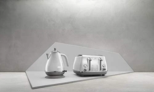 Elektrinis virdulys DeLonghi Icona Capitals 2000 W, baltas (KBOC2001.W)