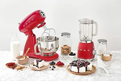 Virtuvinis kombainas Smeg SMF03RDEU, Raudonos spalvos
