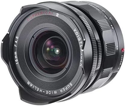 „Voigtlander Wide Heliar III Sony E“ 15 mm F / 4,5 objektyvas